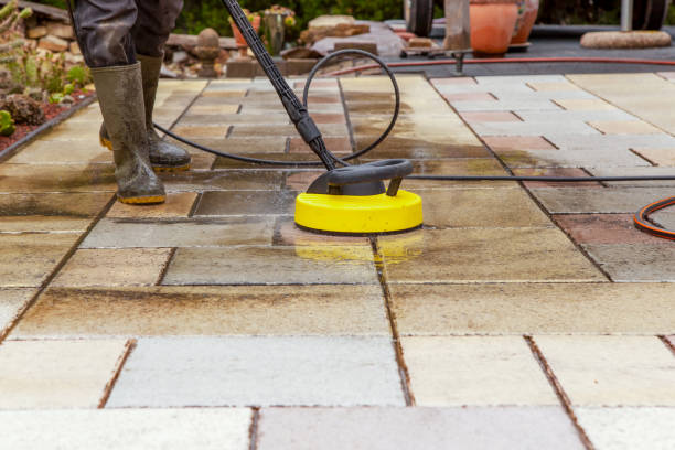 Best Pool Deck Cleaning in Savannah, TX